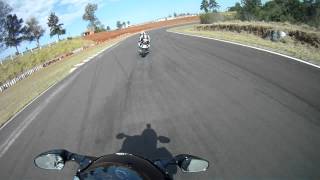 Honda CBR 1100XX SuperBlackbird  Racing Day Motos Tarumã [upl. by Rehpetsirhc]