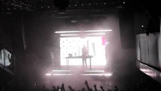 Welcome Skrillex Rock N Roll Live  Milano  Magazzini Generali 241111 [upl. by Yard718]