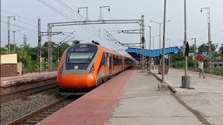 22347 Howrah Patna Vande Bharat Express Skipped Balarambati At Full Speed 🔥🔥🔥 [upl. by Hirai]