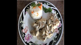 Pechuga de pollo con champiñones [upl. by Jacinthe]