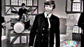 Hermans Hermits quotIm Henry VIII I Amquot on The Ed Sullivan Show [upl. by Atwater]