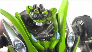 Video Review of Transformer Revenge of the Fallen toy Skids [upl. by Ecyob]