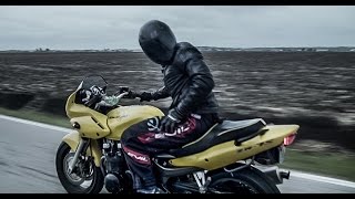 Kawasaki Zr7 Ride amp Handling [upl. by Elik]