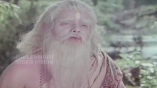 Malayalam Evergreen Devotional Song  Eeshwaran Manushy  Sree Guruvayoorappan  K J Yesudas [upl. by Rhona]