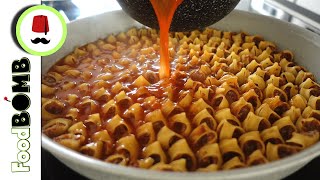 207 Manti met Pastaschelpen  Turkse Ravioli  Deegballetjes met Gehakt  Tepsi Mantisi  Foodbomb [upl. by Siekram]