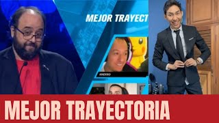 FERNANFLOO GANA PREMIO A MEJOR TRAYECTORIA  PREMIOS ESLAND [upl. by Anaigroeg987]