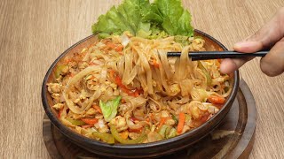 Pad Thai Noodles Restaurant Style [upl. by Huff]