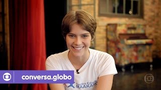 Isabella Santoni responde a 3 perguntas dos internautas [upl. by Eeleak]