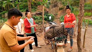 Going to Buy More Breeding Pigs to Raise Sawing Wood to Prepare for a Pig Cage Lunch at the Farm [upl. by Antonio]