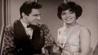 Shirley Bassey  For All We Know 1973 Carnegie Hall  The Joker 1972 Talk Of Town [upl. by Cathrin780]