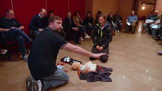 BLSD DAE  corso Defibrillatore [upl. by Annaya]