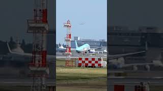 Tokyo Turbulent Touchdown Korean Air 737 hard BOUNCE and goaround [upl. by Middle]