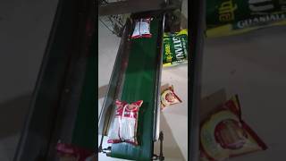 Automatic pouch packing machinepackingmachine machine trendingshorts food [upl. by Shiroma]