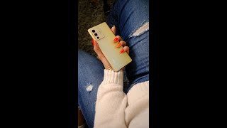 Vivo V23 Pro SUNSHINE GOLD quick unboxing [upl. by Ahsiak]