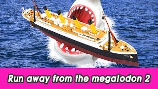 EN Run away from the megalodon 2 animals animation animals for kids collectaㅣCoCosToy [upl. by Marmion]