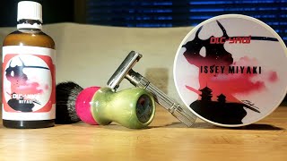 1958 Gillette Fatboy  Yaqi Issey Miyaki Shaving Soap  Leo Frilot Custom Brush [upl. by Evander]