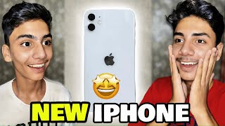 Finally New IPHONE Lay Lia 😍  vlog vlogging funny prank meme rajabbutt94 DuckyBhai [upl. by Nancy]