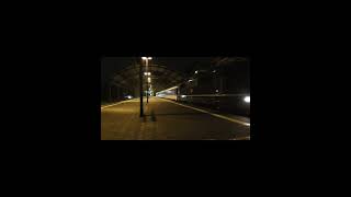 Abfahrt 111 0543 am 13112024 Krefeld Hbf als RB 37 Richtung Neuss Hbf [upl. by Karp208]