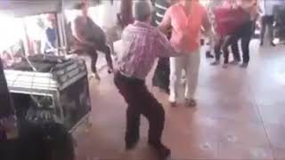 Bailando merengue [upl. by Hendel]