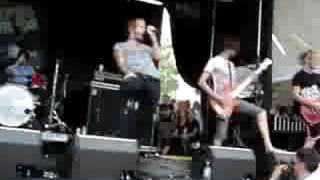 Chiodos Theres No Penguins In Alaska Warped Tour 2008 [upl. by Aihsas]