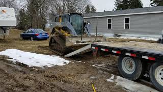 LOADING OUR SKIDSTEER GONE WRONG FAIL [upl. by Ru242]