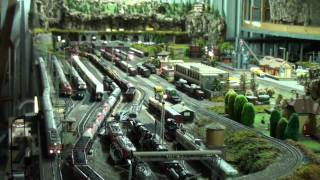 Märklin Modellbahn Anlage Marklin Layout Alles automatisch Its all automatic [upl. by Ttocserp79]