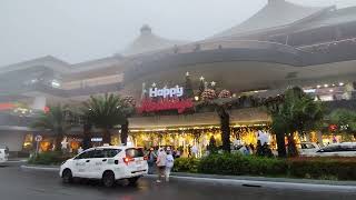 Foggy Christmas entrance to SM City Baguio [upl. by Arimak272]