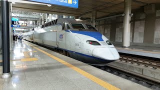 KTX  Fastest Train  South Koreas Highspeed Train [upl. by Herzen977]