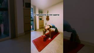 2 ejercicios para fortalecer hombros espalda brazos y core y preparar posturas invertidas yoga [upl. by Cole]