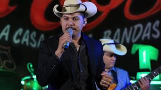 LA LEY DE MICHOACAN  TUPIENDOLE AL JALE EN VIVO [upl. by Nivahb]