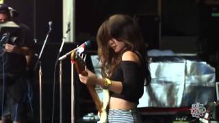 Meg Myers  Desire Legendado Live no Lollapalooza [upl. by Llennahc]