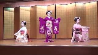 Japan  Traditional Geisha Dance [upl. by Serene530]