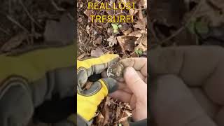 TREASURE HUNTMETAL DETECTOR FOUND REAL LOST TREASURE [upl. by Amelina]