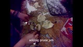 Buchty na pare  Steamed dumplings with prune jam [upl. by Loralie]