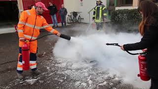 Brandschutzhelferausbildung der Gemeinde ElchesheimIllingen [upl. by Jocelin]