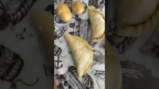 How to Crimp a Cornish Pasty 🥟🤏 [upl. by Francine973]