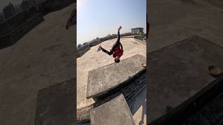 Rooftop parkour crazy flips🥳parkour rooftop crazyflip shortslife parkourlife [upl. by Amaris]