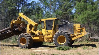 Tigercat 620E Pulling Hard With Big Logs amp 234B Loading Kenworth Log Truck [upl. by Kathlin]