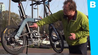 Deze opvouwbare ebike fietst LEKKER maar dat kan HARDER [upl. by Leirud]