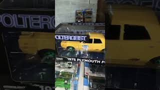 2024 Greenlight  Hollywood Series  Poltergeist  1975 Plymouth Fury  124 Scale Chase Find [upl. by Aisiat774]