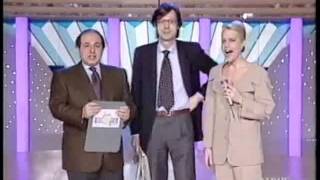 Vittorio Sgarbi polemica con Magalli ed Heather Parisi  Ciao WeekEnd  RAIDUE 1991 [upl. by Trula27]