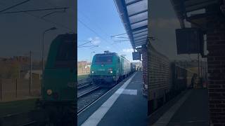 BB 27095  tombereaux en gare SNCF de BullyGrenay [upl. by Hyland]