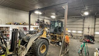 Disassembly Part 1 replacing center pins and bearings on a John Deere 624k payloader [upl. by Ofilia]