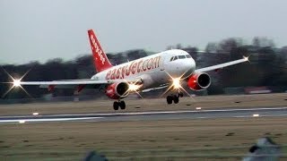 Emergency Landing  EasyJet A319 in Hamburg [upl. by Aihset]