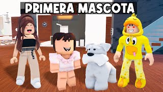 Nuestra Bebé tiene SU PRIMERA MASCOTA en Roblox [upl. by Ahser342]