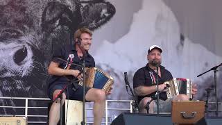 SchwyzerörgeliTrio Vollgas  Medley Genderbuebu Openair [upl. by Macy577]