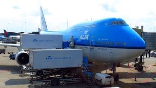 TRIP REPORT  KLM 747400 ECONOMY COMFORT  Toronto to Amsterdam  Full Flight [upl. by Htrap]