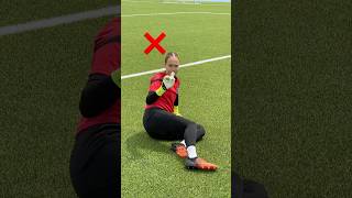 NON FARE QUESTO ERRORE🧤❌ TUTORIAL PORTIERE iileven allenamentoportieri [upl. by Acila878]