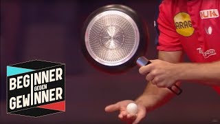 Tischtennis Timo Boll spielt mit einer Bratpfanne  Teil 2  Beginner gegen Gewinner  ProSieben [upl. by Panthia]