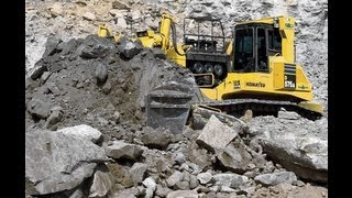 KOMATSU D575A3 Super Dozer [upl. by Schild]